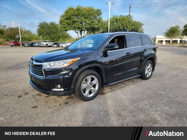 2015 TOYOTA Highlander