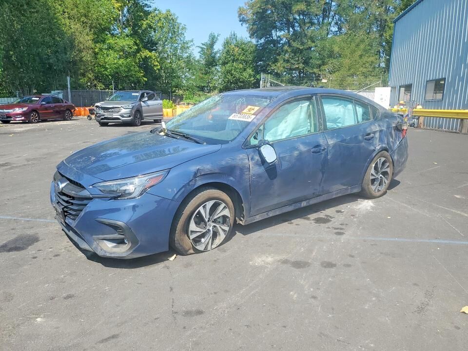 2025 SUBARU Legacy