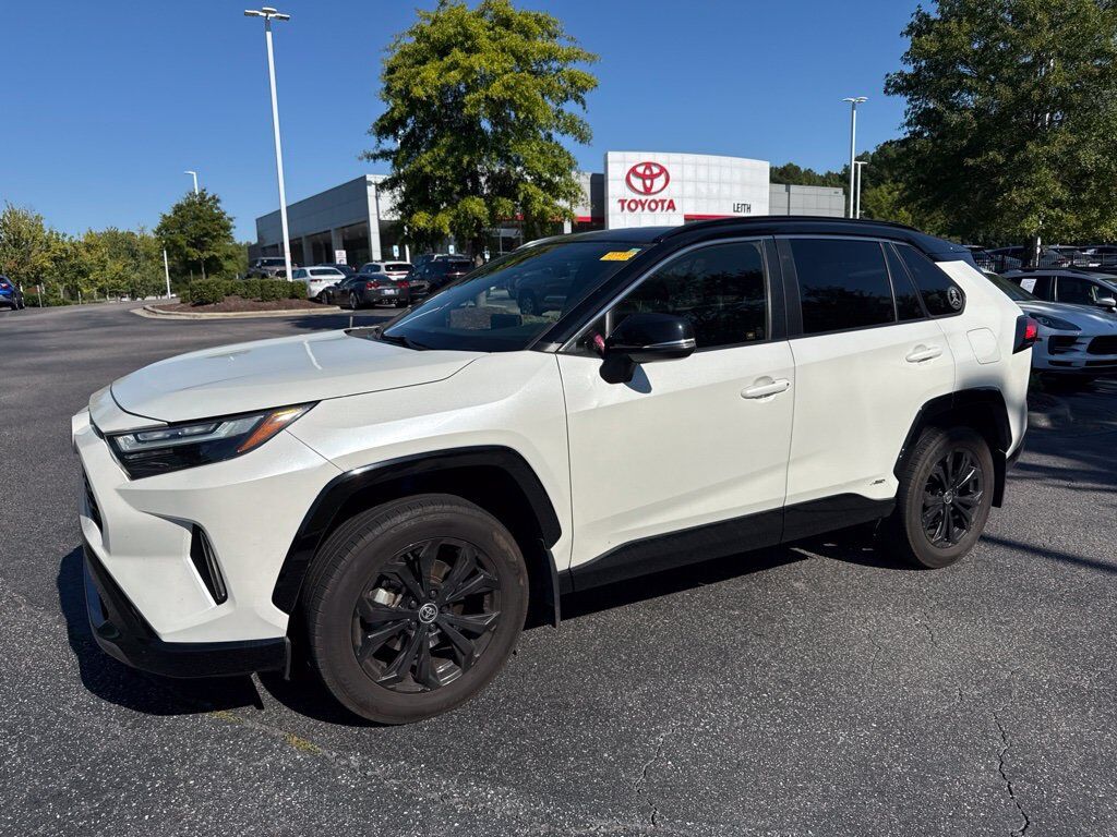 2022 TOYOTA RAV4