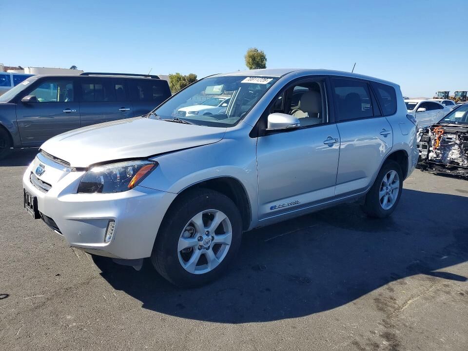 2014 TOYOTA RAV4