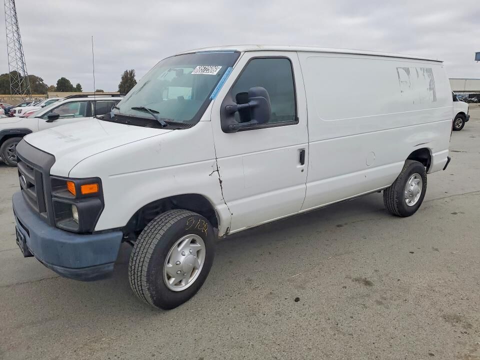 2011 FORD E-250