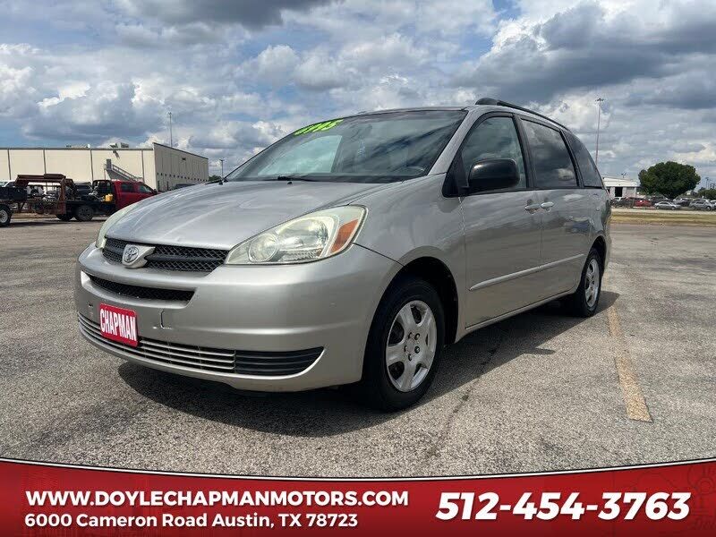 2004 TOYOTA Sienna