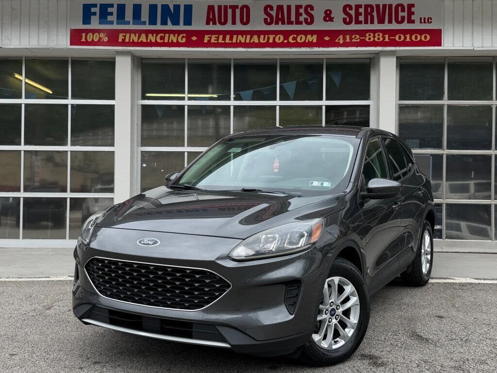 2020 FORD Escape