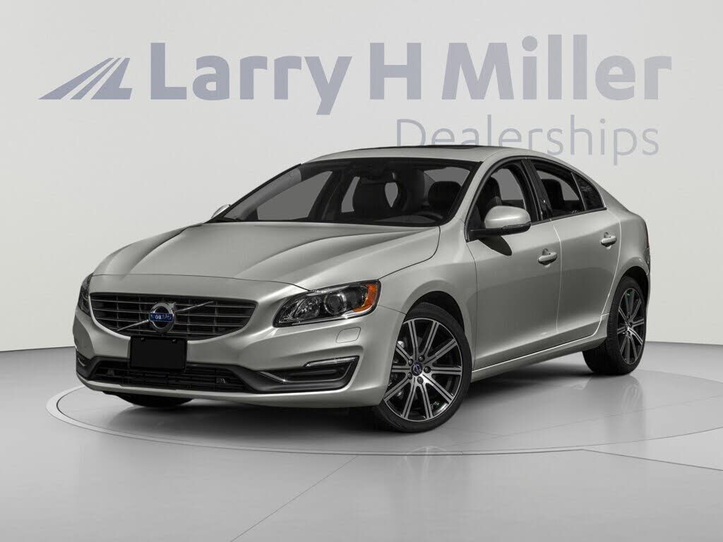 2016 VOLVO S60