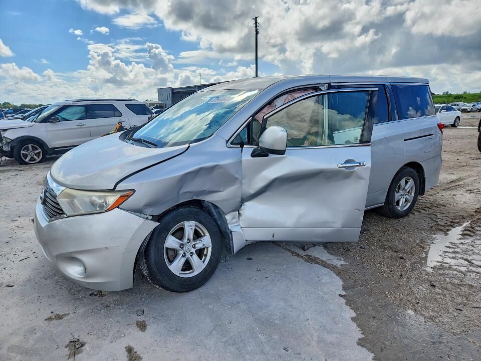 2015 NISSAN Quest