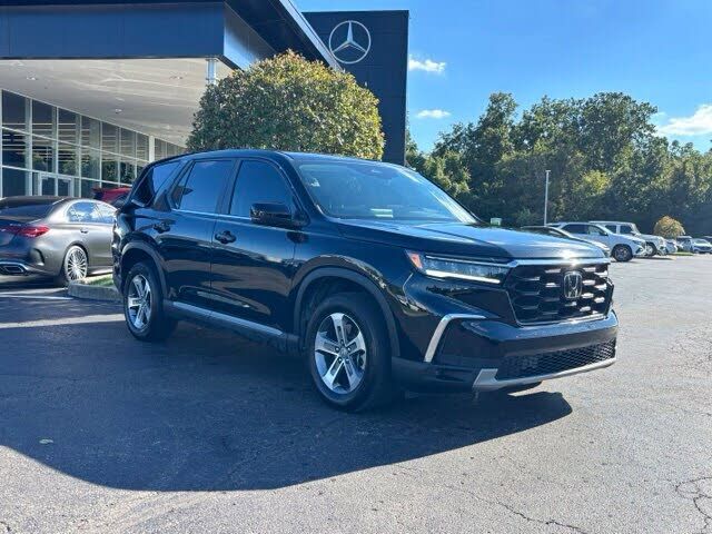 2023 HONDA Pilot