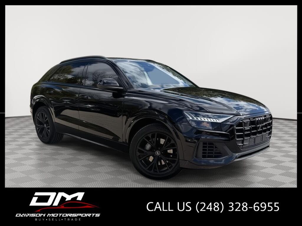 2023 AUDI Q8