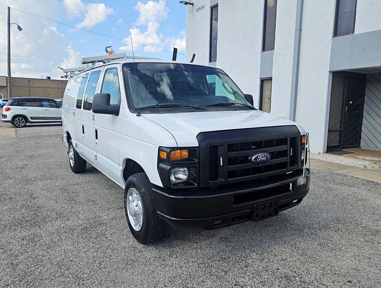 2014 FORD E-150