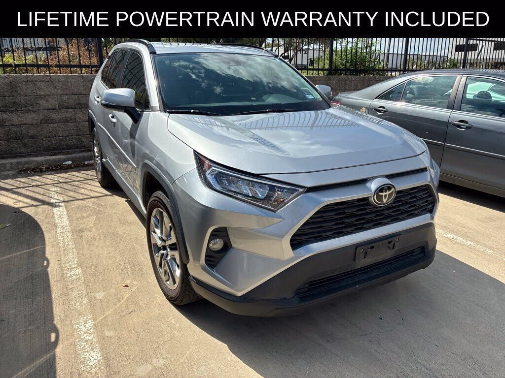 2019 TOYOTA RAV4
