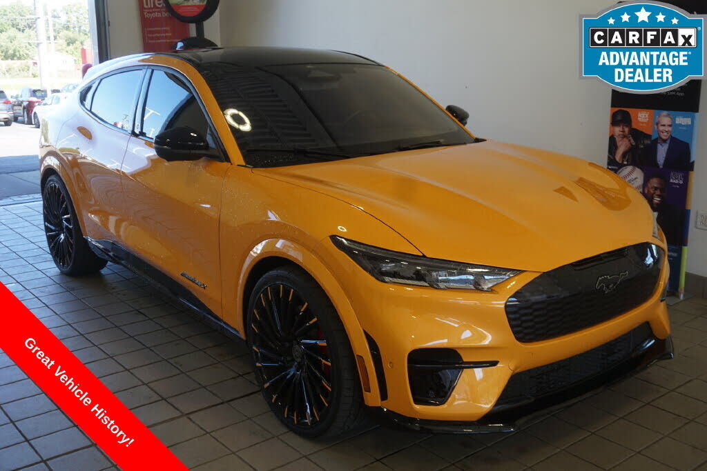 2022 FORD Mach-E