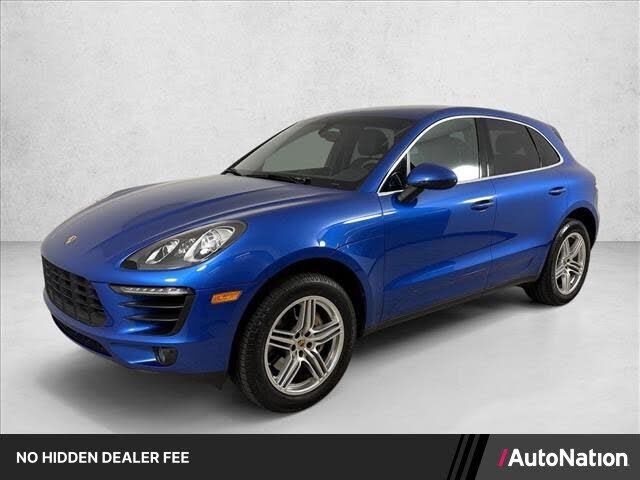 2016 PORSCHE Macan