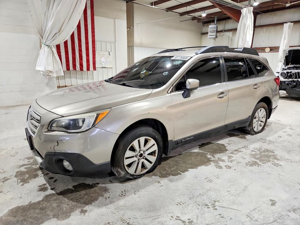 2015 SUBARU Outback
