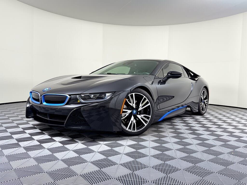 2016 BMW i8