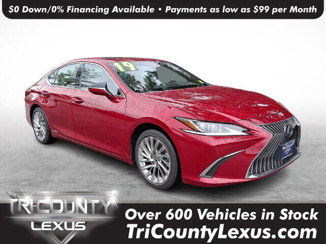 2019 LEXUS ES