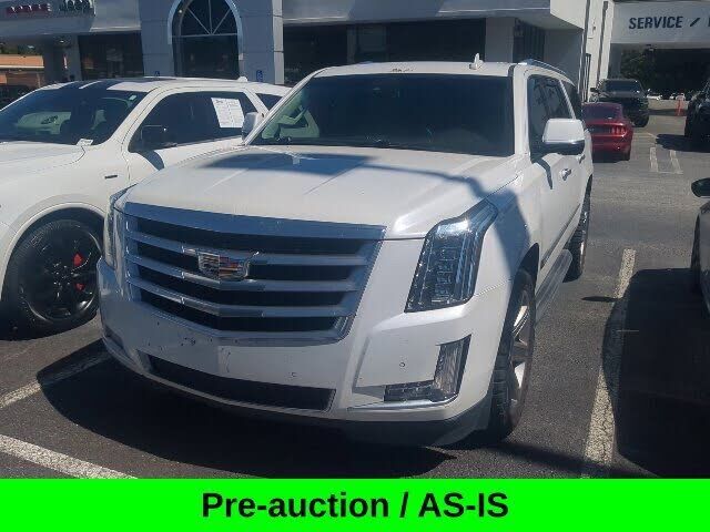 2016 CADILLAC Escalade