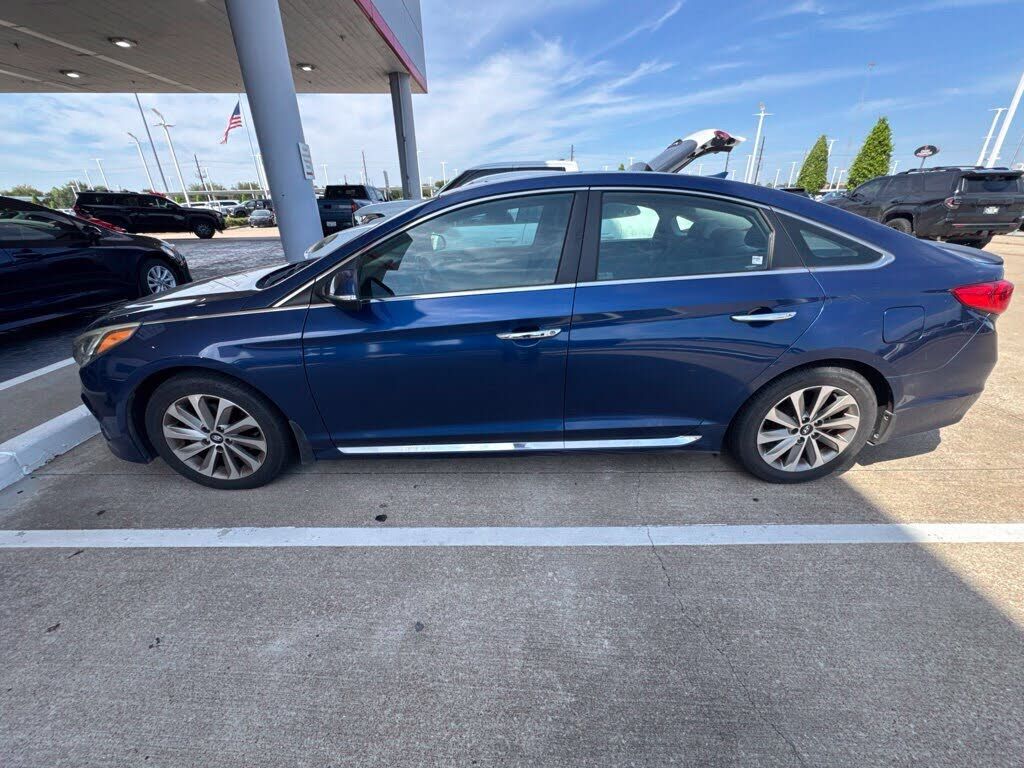 2017 HYUNDAI Sonata