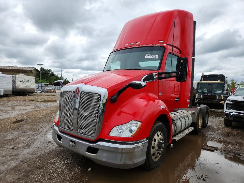 2019 KENWORTH T680