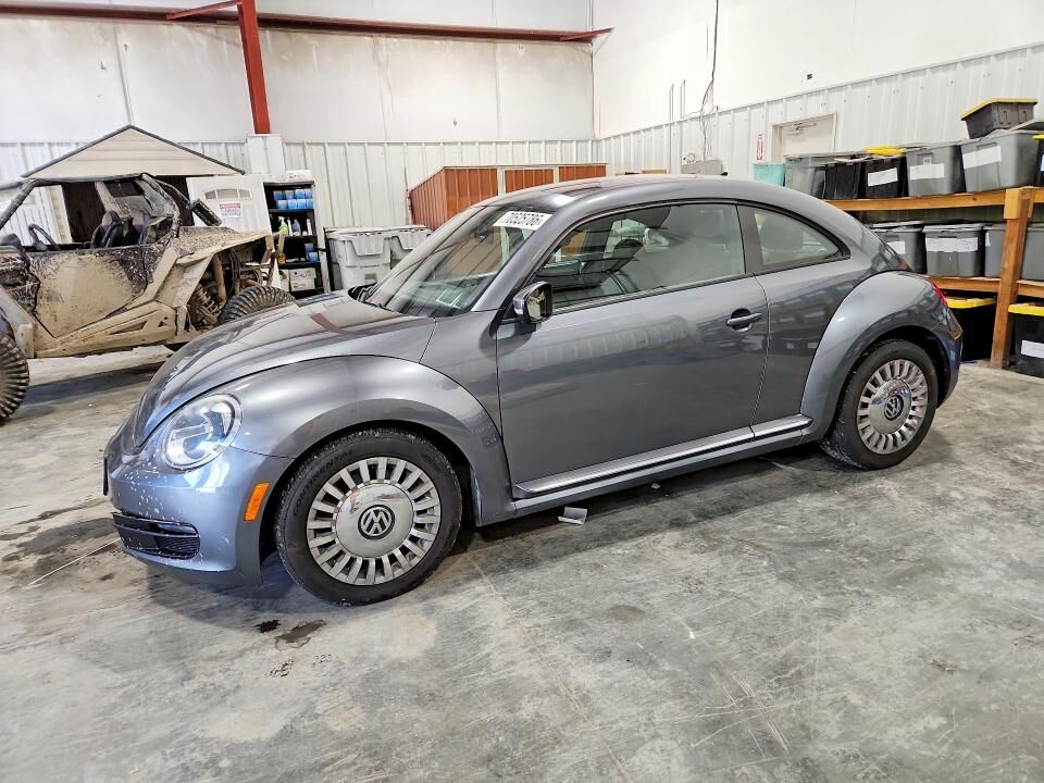 2015 VOLKSWAGEN Beetle
