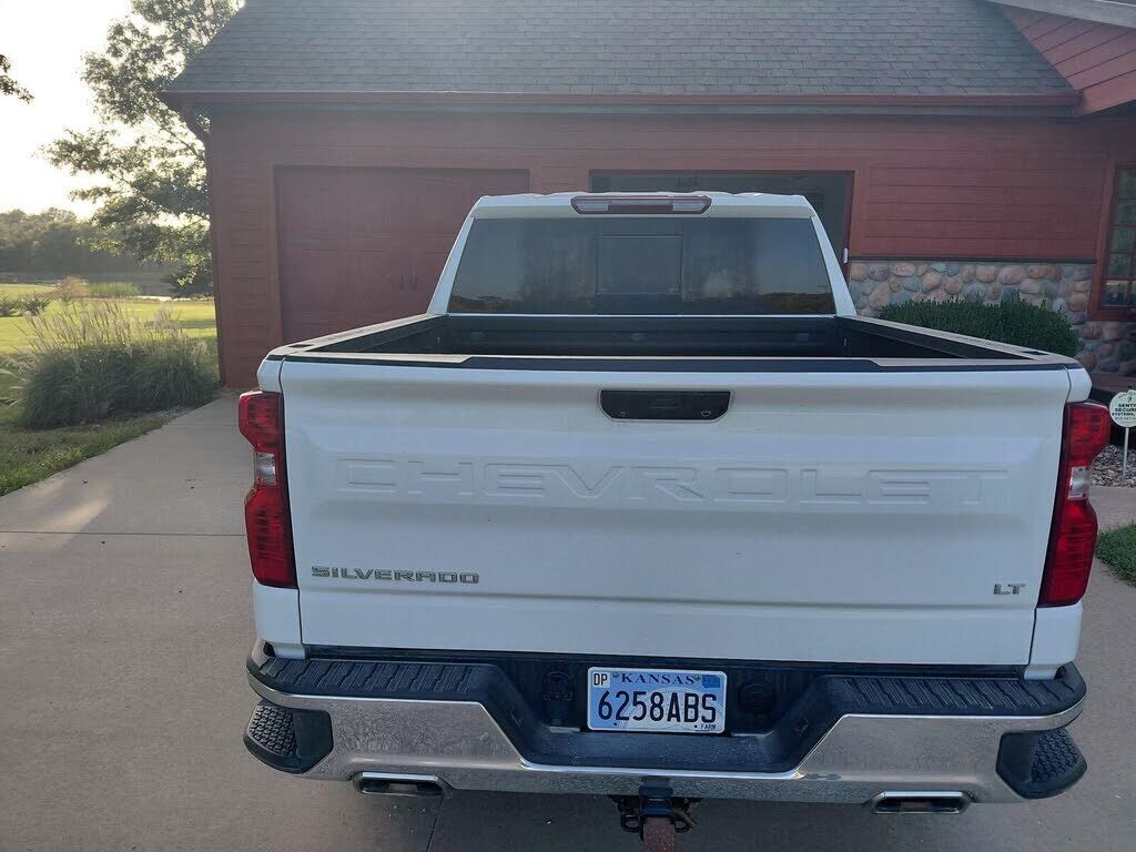 2024 CHEVROLET Silverado