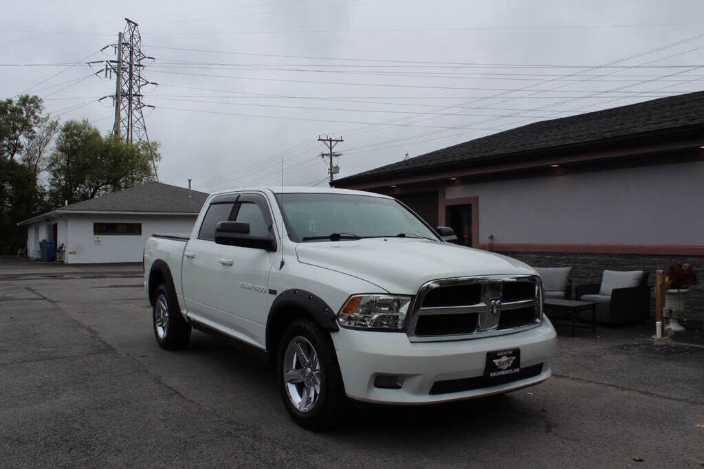 2011 DODGE Ram