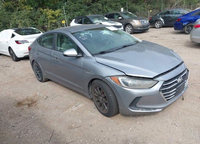 2017 HYUNDAI Elantra