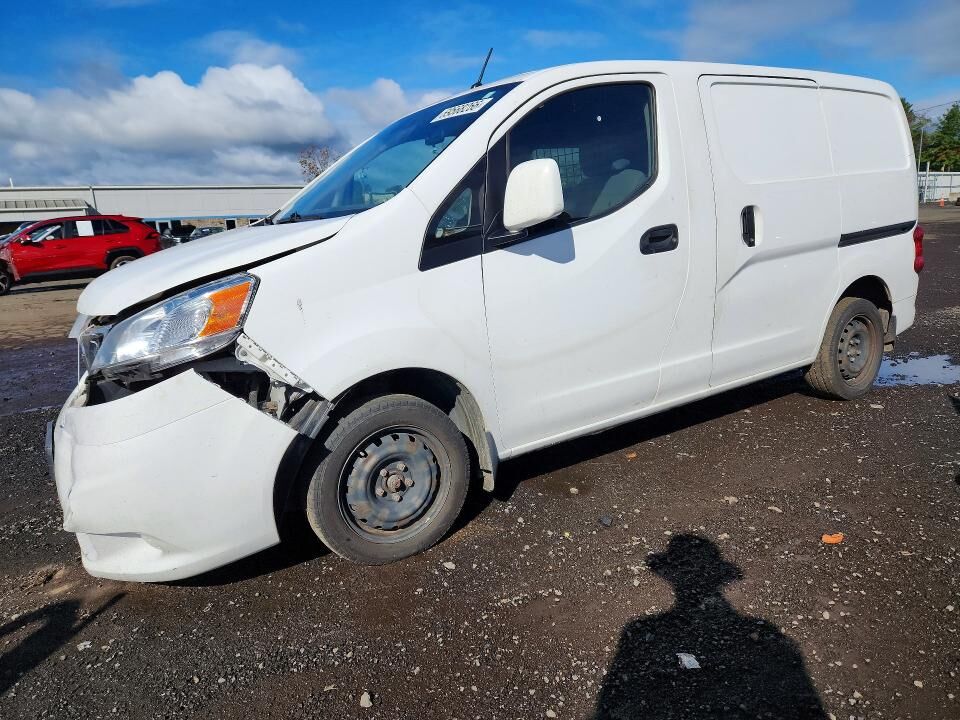 2014 NISSAN NV200