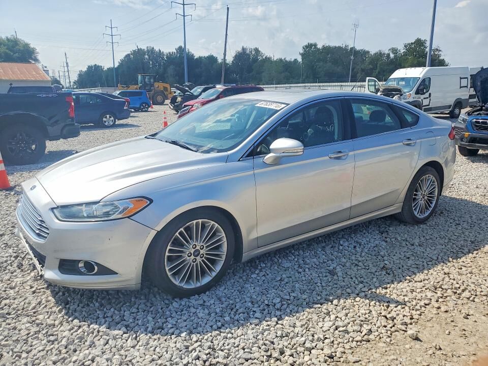 2015 FORD Fusion