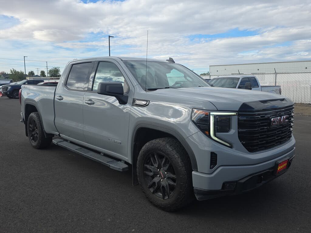 2024 GMC Sierra