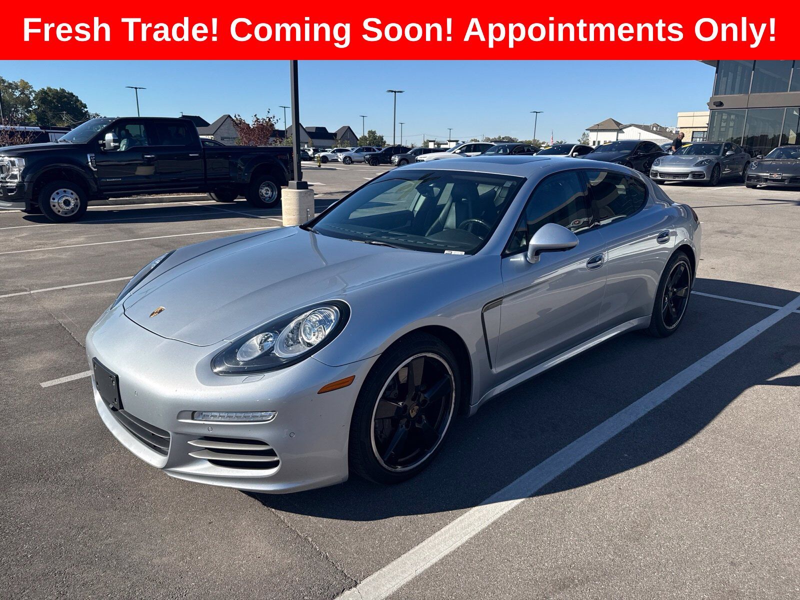 2016 PORSCHE Panamera