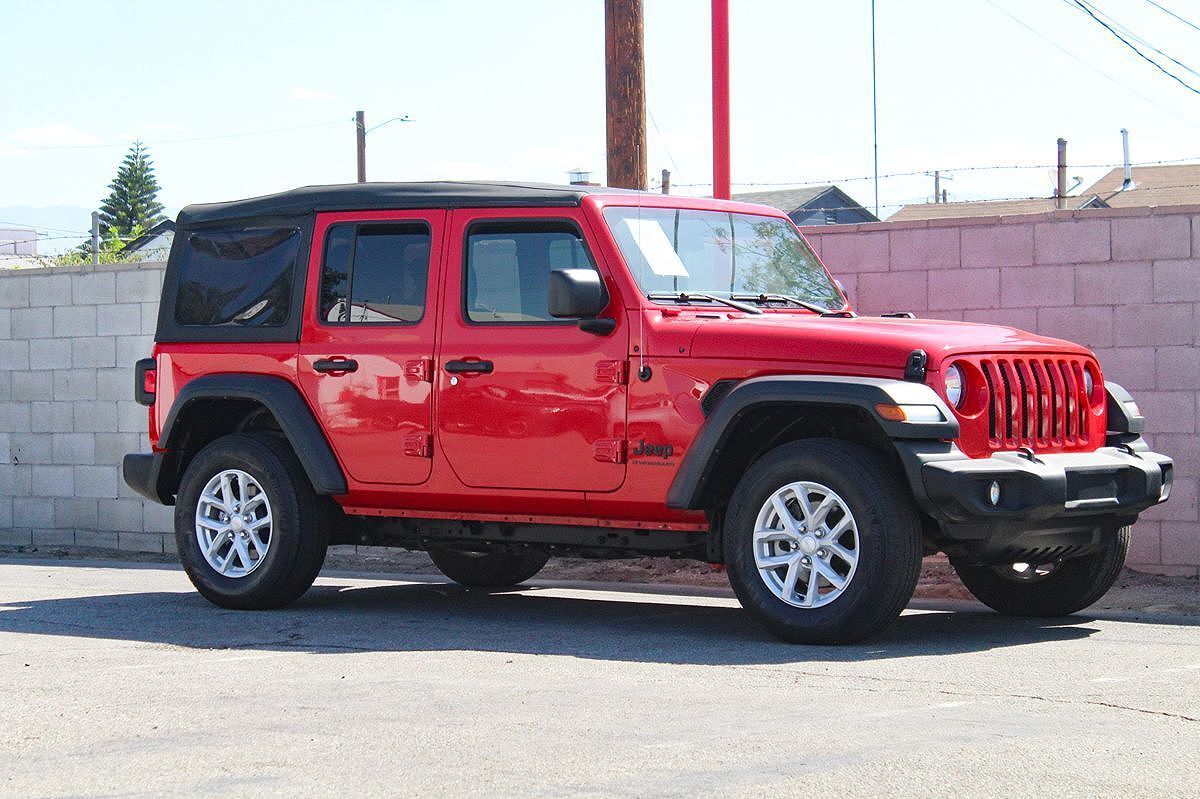 2023 JEEP Wrangler