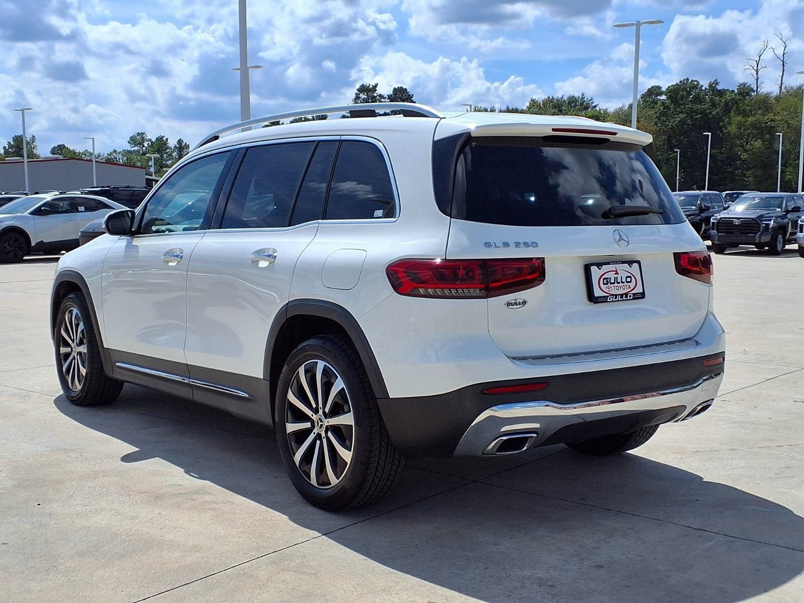 2021 Mercedes-Benz GLB-Class