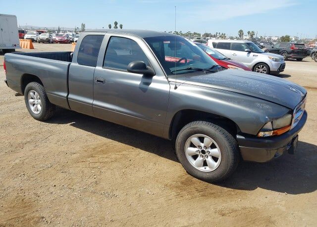 2004 DODGE Dakota