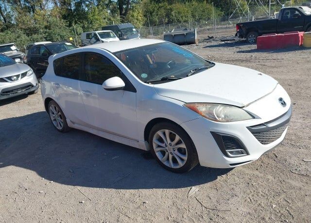 2011 MAZDA Mazda3