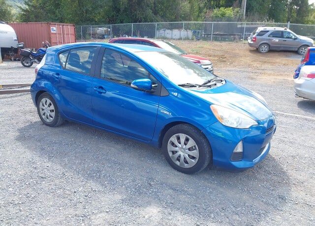 2012 TOYOTA Prius