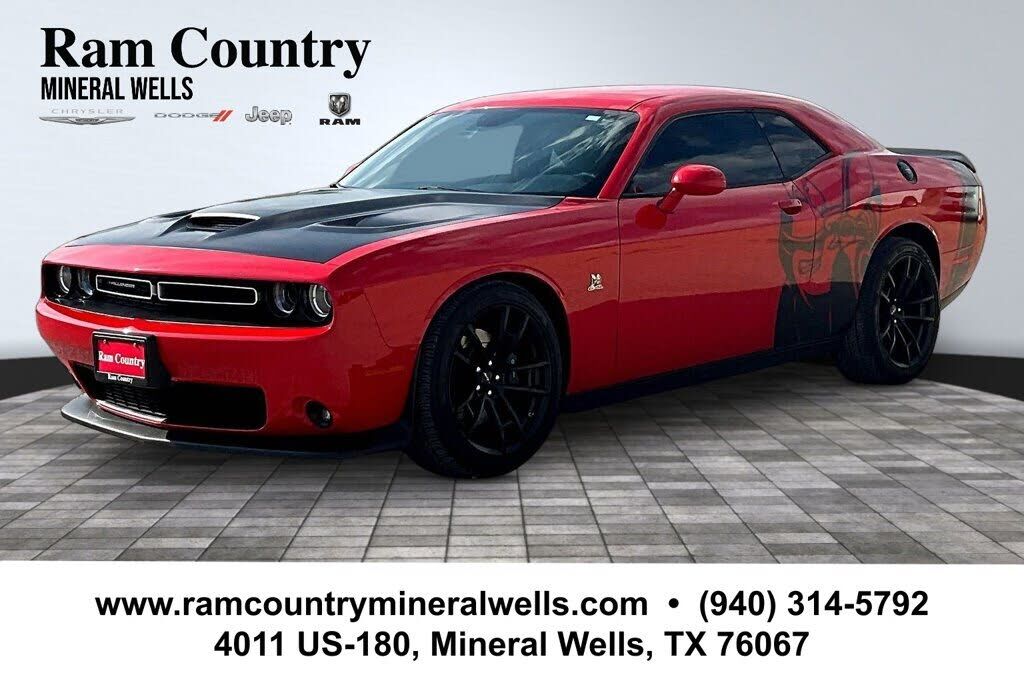 2015 DODGE Challenger