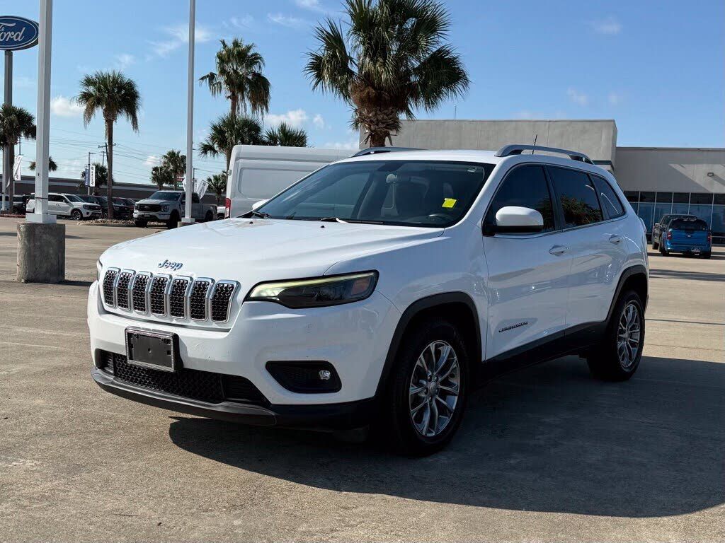 2019 JEEP Cherokee