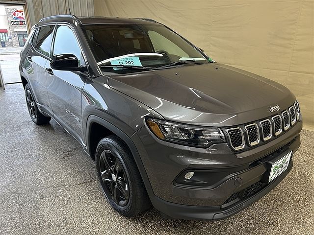 2024 JEEP Compass