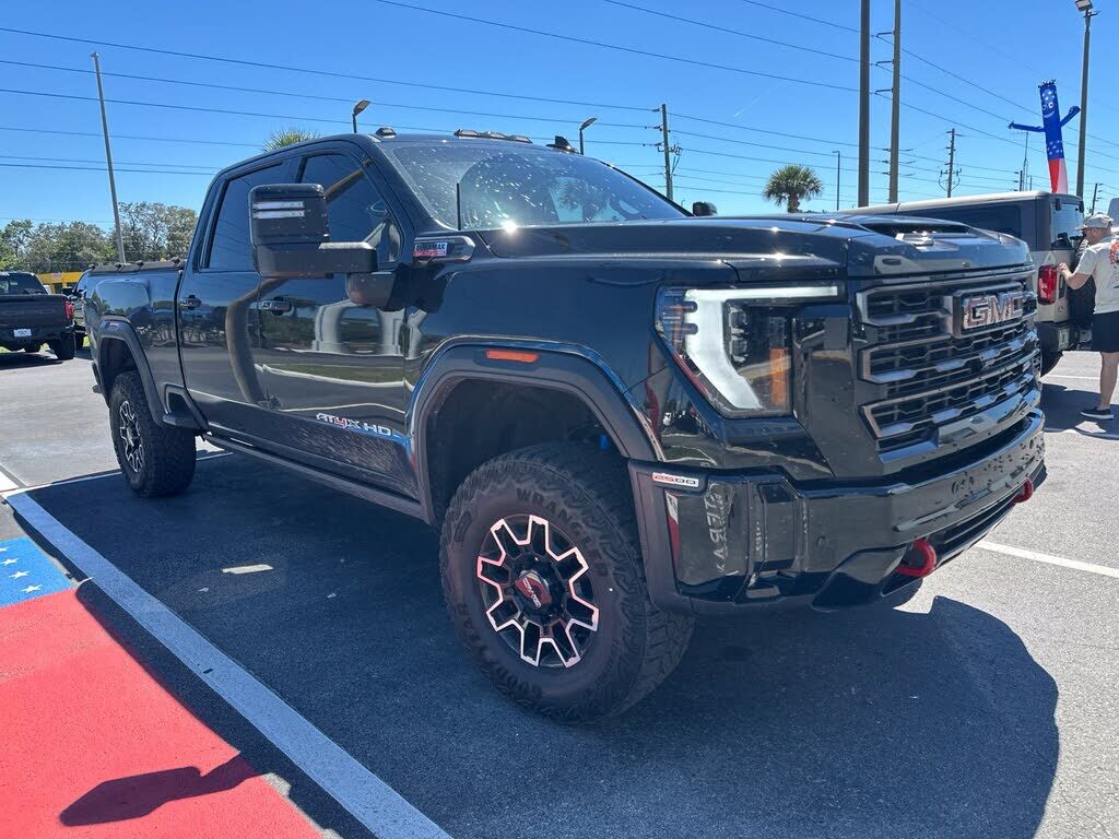 2025 GMC Sierra HD