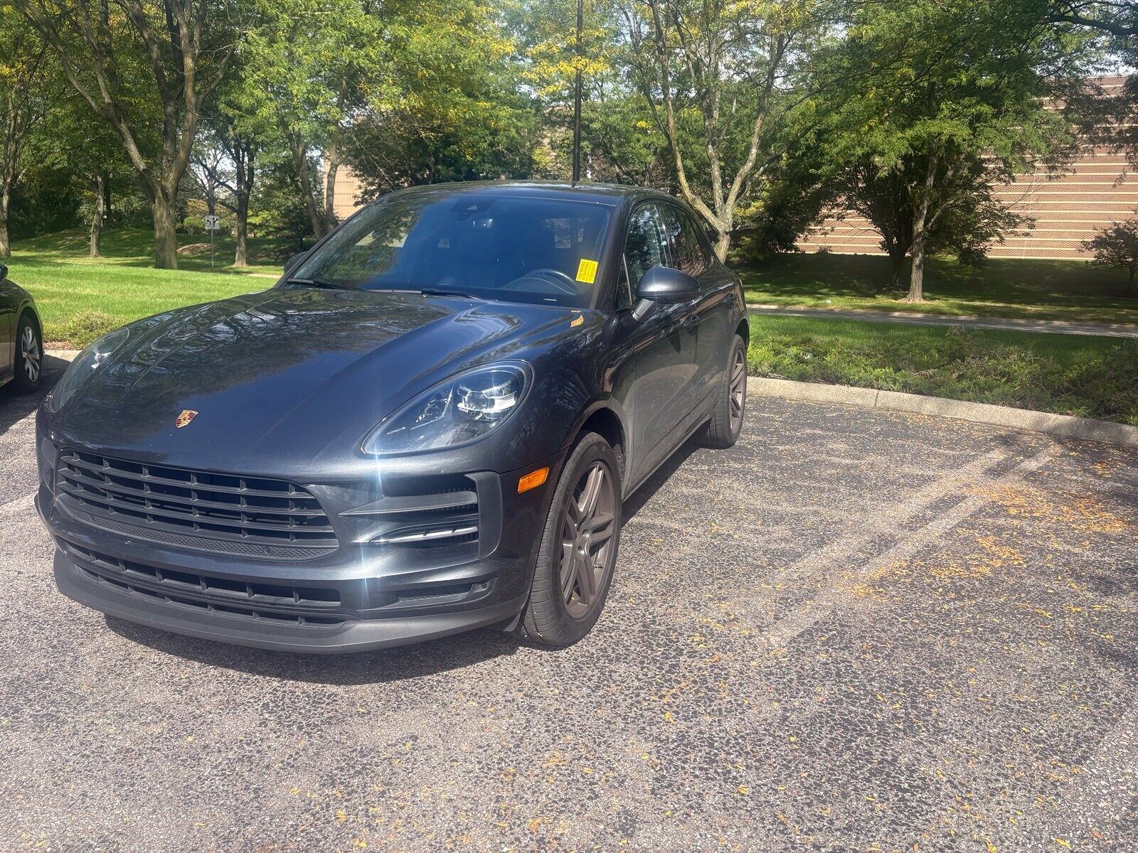 2021 PORSCHE Macan