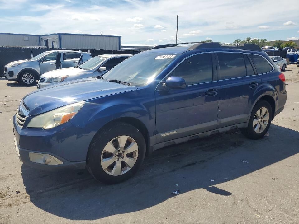 2011 SUBARU Outback