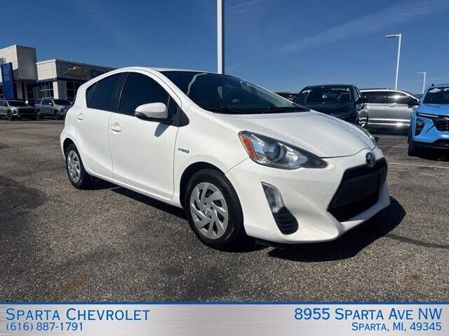 2016 TOYOTA Prius