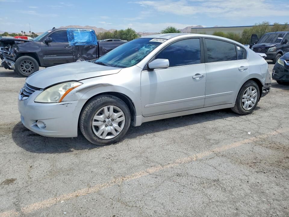 2011 NISSAN Altima