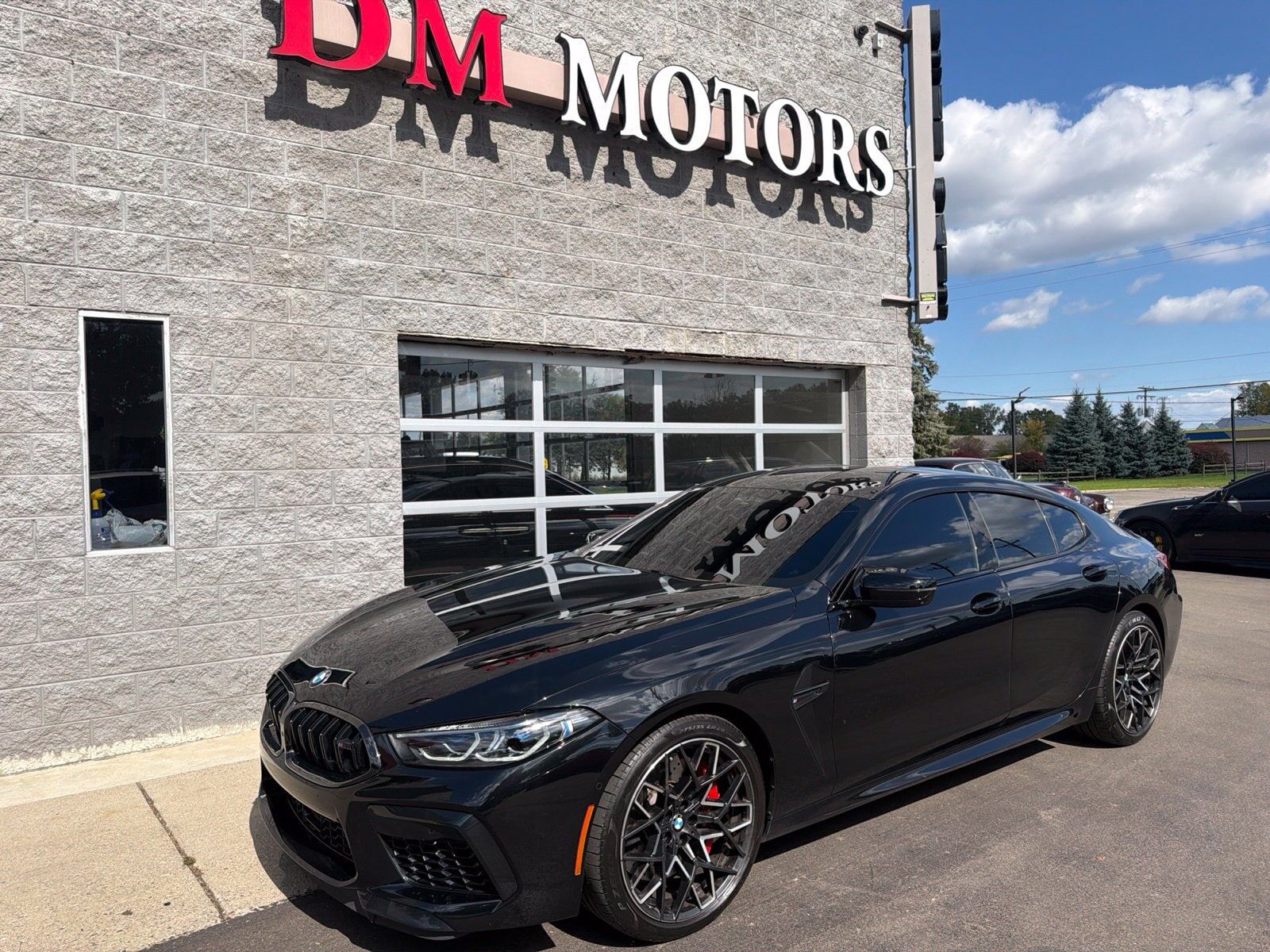 2024 BMW M8
