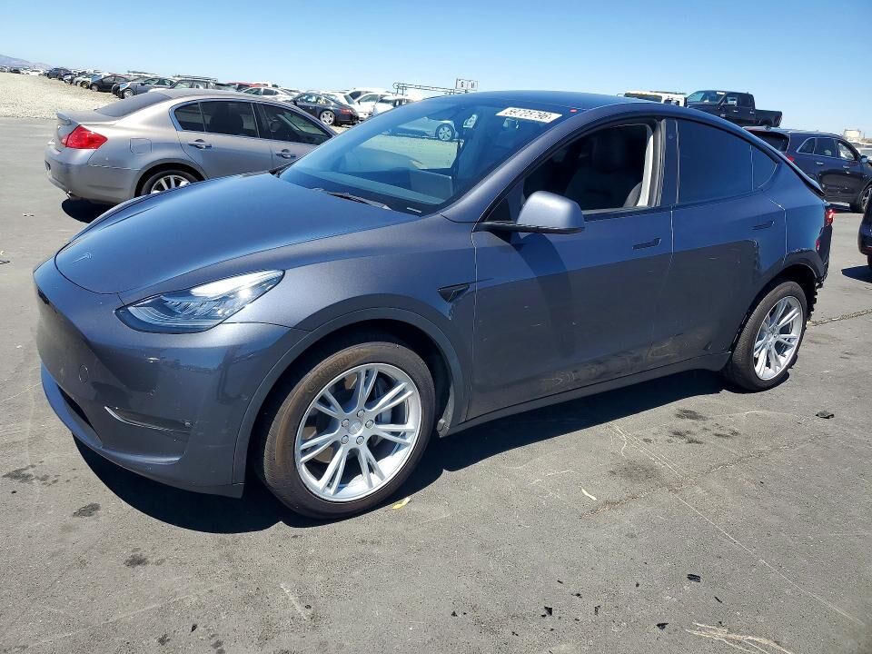 2022 TESLA Model Y