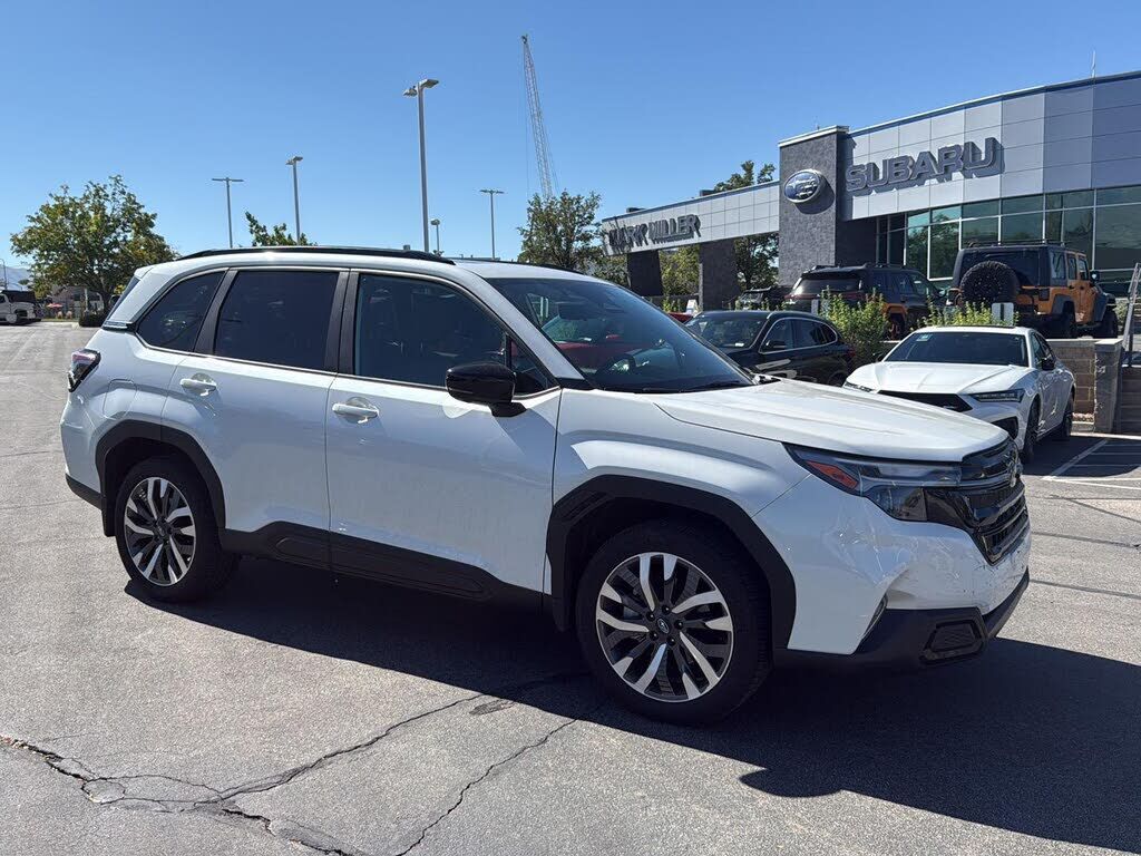 2026 SUBARU Forester