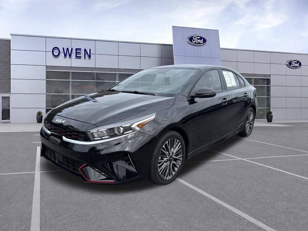 2023 KIA Forte