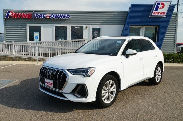 2025 AUDI Q3