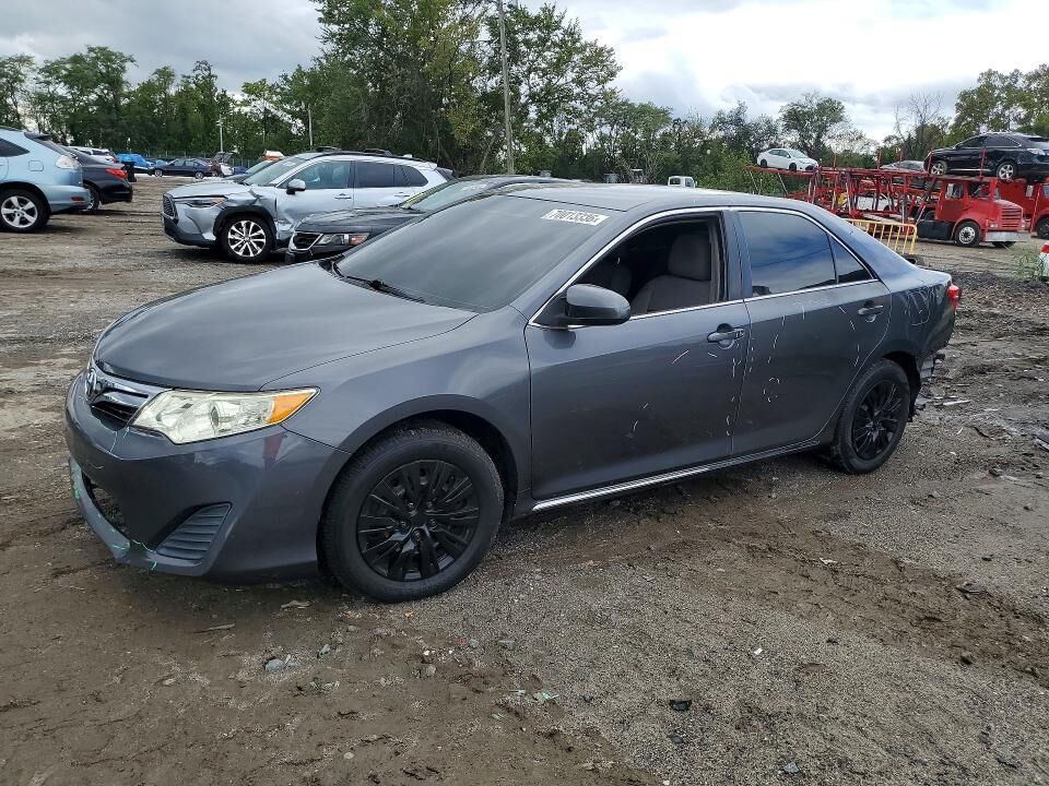 2012 TOYOTA Camry