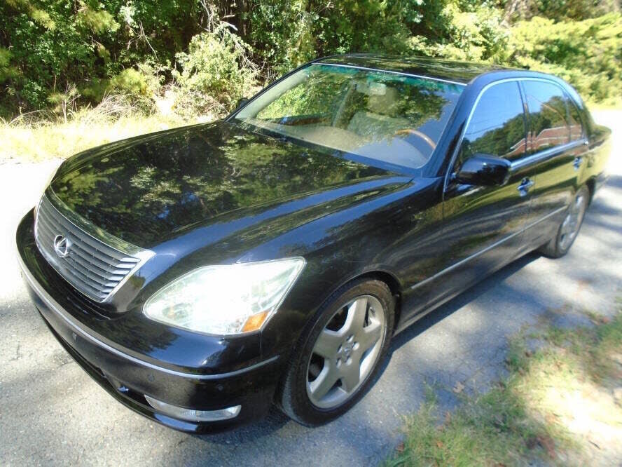 2005 LEXUS LS