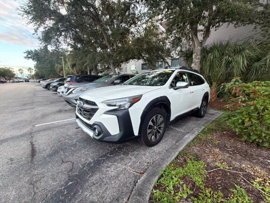 2023 SUBARU Outback